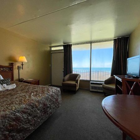 Oceanfront Viking Motel Myrtle Beach Extérieur photo
